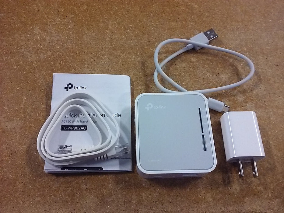 TP-Link AC750 Wireless Wi-Fi Router Portable Travel Size (TL-WR902AC)