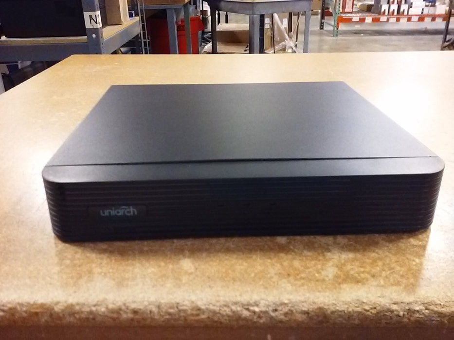 4K UltraHD 8MP NDAA-Compliant 4-Channel IP Network Video Recorder with 1 SATA Hard Drive Bay (NVR104E2P4)