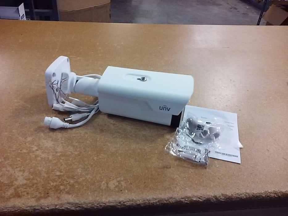 4MP/960P HD Thermal & Optical Dual-Spectrum Bullet IP Security Camera with Active Deterrence, IR, A.I. Powered Intelligent Events and a 4mm Fixed Lens (TIC2A32SAF34F4ACI1)