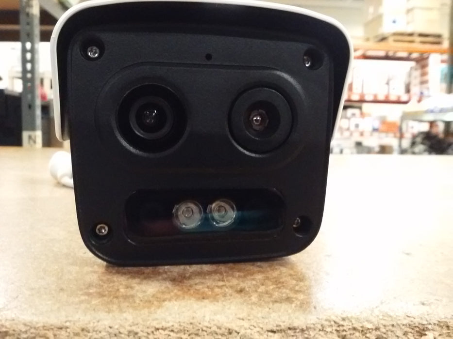 4MP/960P HD Thermal & Optical Dual-Spectrum Bullet IP Security Camera with Active Deterrence, IR, A.I. Powered Intelligent Events and a 4mm Fixed Lens (TIC2A32SAF34F4ACI1)