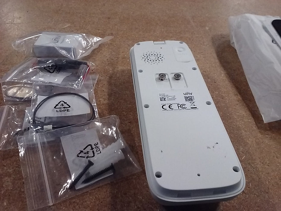 HD 3MP + 2MP Dual Lens Weatherproof Video Doorbell Wi-Fi Security Camera w/ 2-Way Audio, Human Body & Package Detection (ED525BWB)