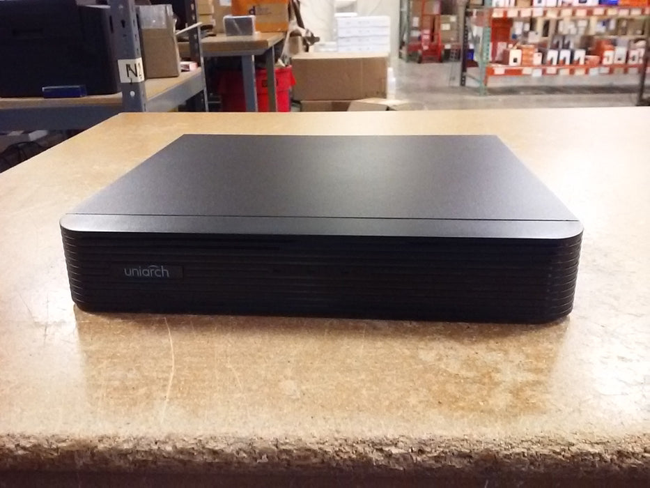 4K UltraHD 8MP NDAA-Compliant 4-Channel IP Network Video Recorder with 1 SATA Hard Drive Bay (NVR104E2P4)