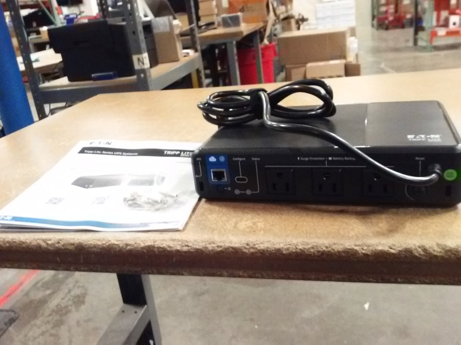 Tripp Lite series 350VA 210W 120V Standby Cloud-Connected UPS - BC350RNC