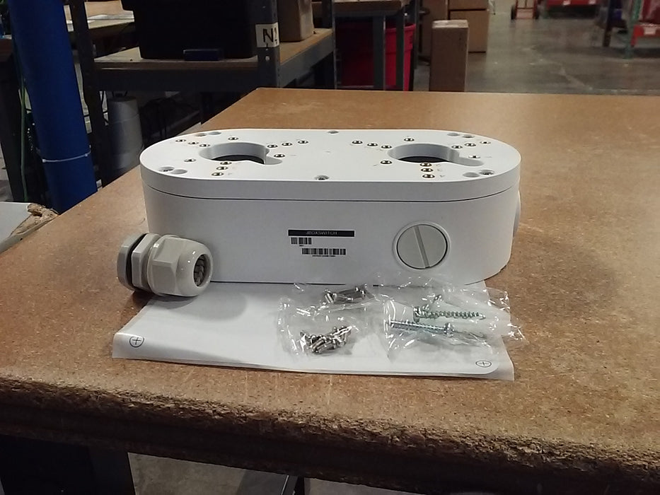IP66 Weatherproof Dual Junction Box with Integrated 2-Port PoE Switch, for Fixed Lens Cameras (JBOXSWITCH)