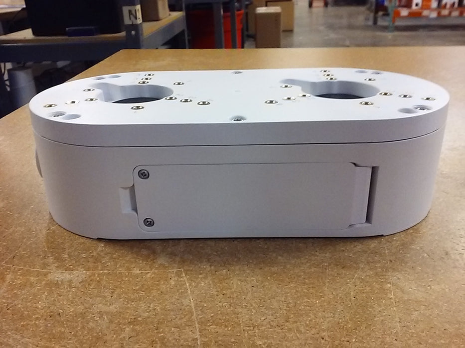 IP66 Weatherproof Dual Junction Box with Integrated 2-Port PoE Switch, for Fixed Lens Cameras (JBOXSWITCH)
