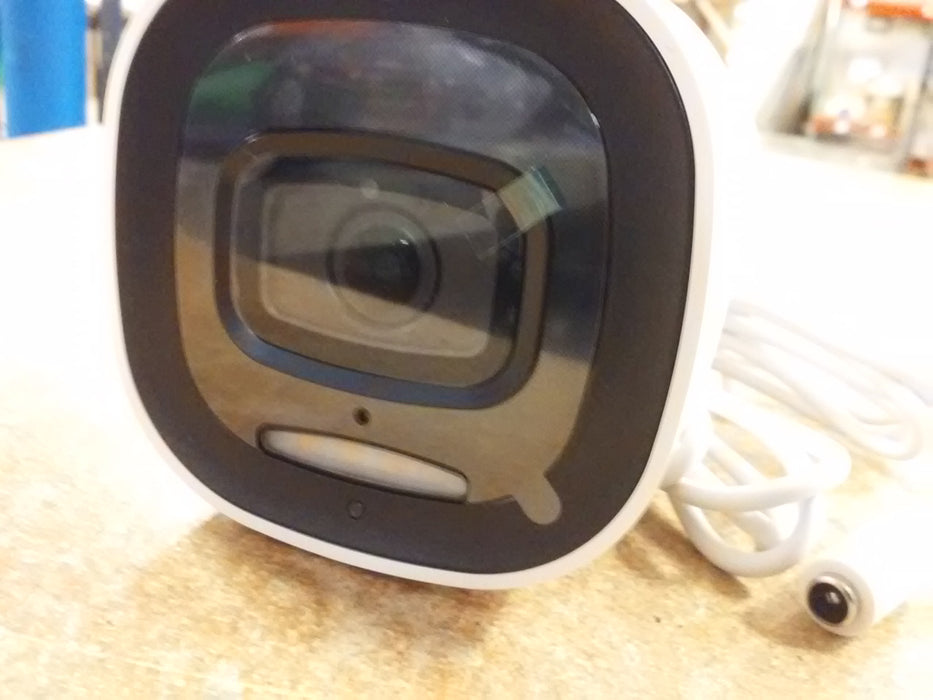 Alarm.com 4MP Outdoor Bullet Cam IP66 Rated 1TB Storage Capacity (ADC-V730)
