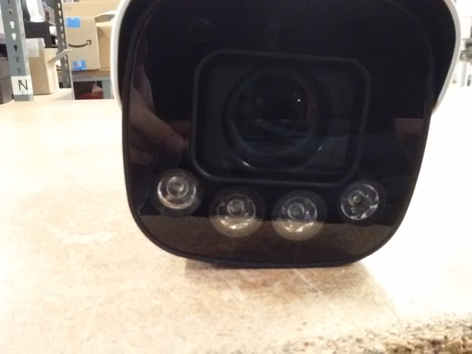 2MP LightHunter VF IR Bullet Network Camera (IPC262EBHDX10KI0)