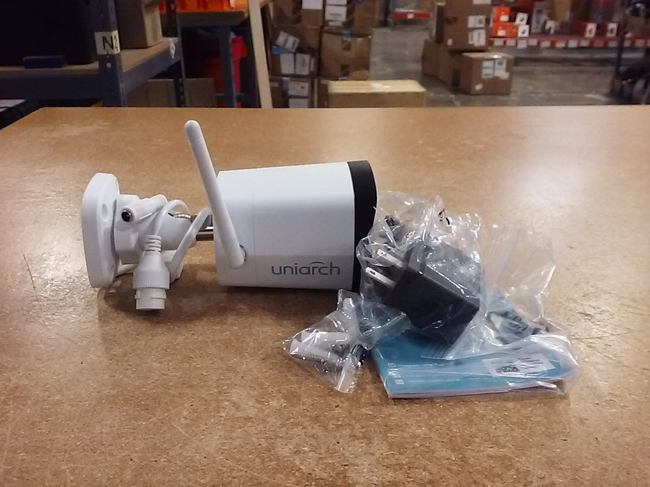 FullHD 1080p 2MP Weatherproof Wi-Fi Bullet IP Security Camera with a 2.8mm Fixed Lens and Built-in Microphone (UhoB1RM2F3)