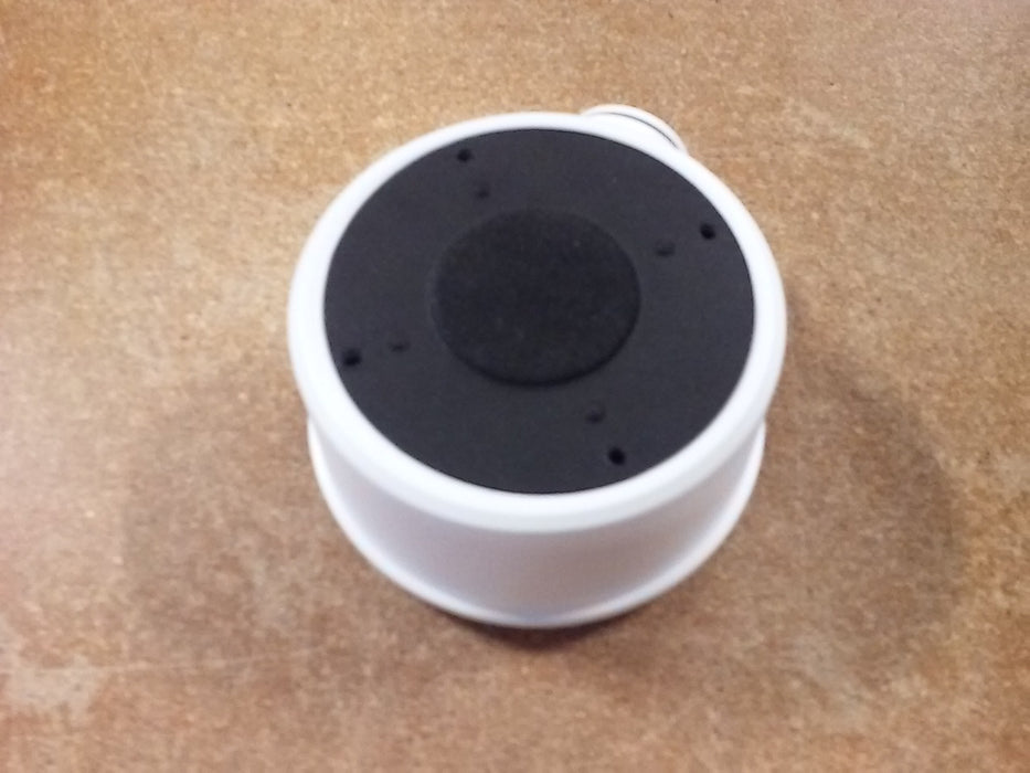 Junction Box for Fixed Lens Bullets with a Three Hole Pattern (TRJB05BIN)